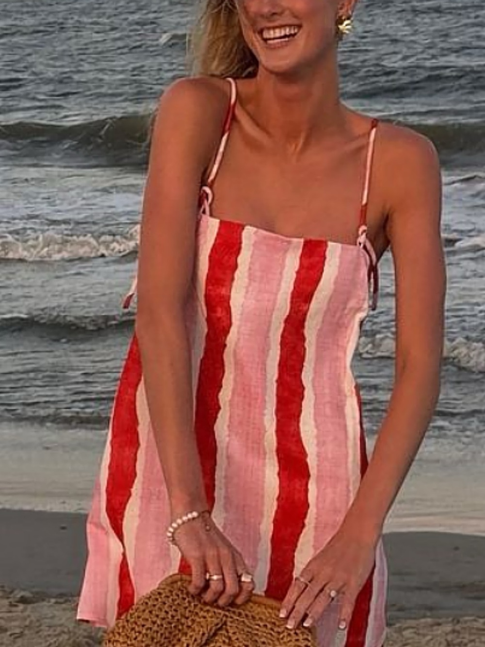 IN SEARCH OF TRIPLE THREADS DRESS SIZE S/XS! PLS COMMENT IF SELLING!
